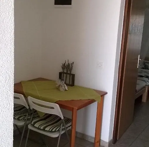 With A Parking Space - 12299 무르테르