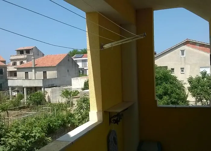 With A Parking Space - 12299